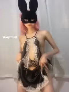 推特抖音風極品身材網紅嫩妹【櫻子姬】定製私拍特輯~各種COSER搖擺裸舞 (26)