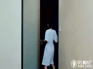 果凍傳媒91CM-199妻子助我升職-李曼麗
