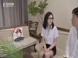 傳媒 GDCM010 絲襪OL與房東的高潮遊戲