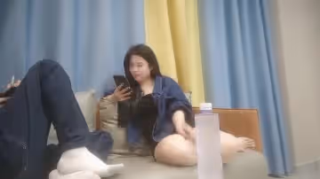 小馬循環同城約炮豐滿牛仔妹，善用深喉!