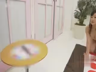 10Musume-083019_01 ツイスターゲームで全身責められちゃった