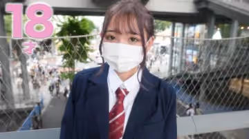 FC2-3420772 18歳！！、『完全顏出し』完全初撮影！！、とびっこ街中で游んじゃいました！！、ラブラブイ