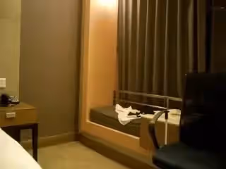 精品國產酒店微信了一個超級騷的漂亮小姐的啊