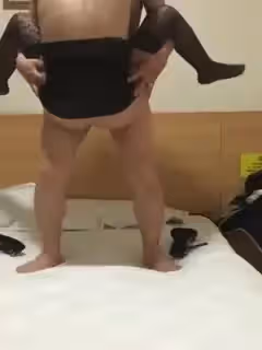 爆操黑絲女友聽呻吟聲就要射了