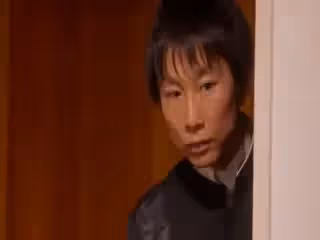 旦那の単身赴任中にチ●ポビンビンでお願いしてくる絶倫早漏息子の挑発を真に受けた巨乳母さん 中出ししてないフリして暴走ピストン JULIA