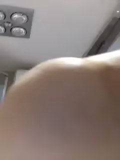 操操粉嫩騷氣少婦酒店漏奶漏操秀掰開嫩嫩廁所尿尿毛毛颳了很是誘惑喜歡不要錯過