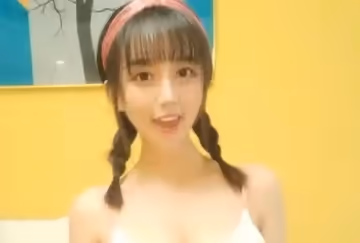 混血女神性感情趣裝誘惑!