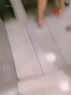 巨乳漂亮少婦,快用你的大雞吧操我,操的我好爽,想要尿尿,在家被大哥無套猛懟,大奶嘩嘩,騷叫連連 - 無套內射視頻
