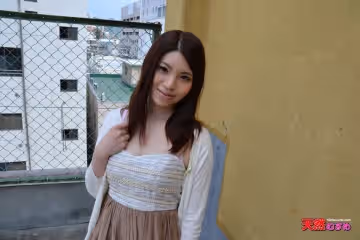 天然素人020114-01女生試著第1次曝光 板谷友美