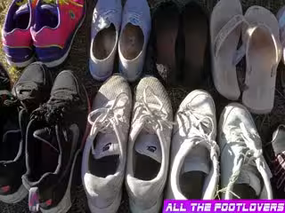 臭汗臭艾里安健身房TEENFEET運動鞋YOGAPANTS命中熱！-STINKY SWEATY SMELLY ARYAN GYM TEENFEET SNEAKERS YOGAPANTS THIGHTS HOT!