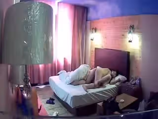 負心漢酒店內射前妻大奶閨蜜