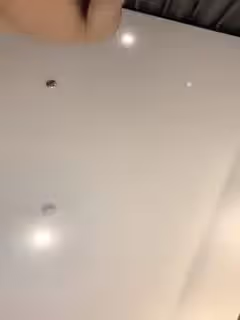 酒店約了一個輕熟女露臉口交賣力無套啪啪後入做愛快速繳槍第01集