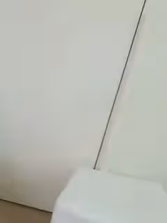 極品淫娃小蕩婦，全程露臉性感火辣艷舞，情趣絲襪裝，揉奶玩逼淫聲盪語道具抽插騷 穴，精彩不要錯過好刺激第05集