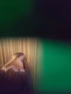 六月私房新流出精品廁拍❤️江南夜店女廁全景後拍高質量美女誘人的美臀
