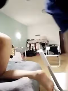 長發少婦先是自慰再被後入猛操.x264.aac