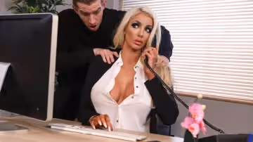 icolette shea massaged on the job