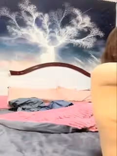 騷氣少婦翹著屁股被後入猛操搞完還不夠爽椅子按摩器震動高潮噴水很是誘惑喜歡不要錯過