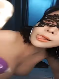 母狗就是騷，各種各樣道具，情緒服嬌小身軀與粗大陽具的結合反差好大3