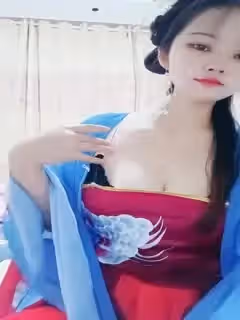 發騷的小阿姨全程露臉深夜跟狼友發騷，哺乳期性與旺盛還有奶水，慢慢脫光不斷撩騷，揉奶玩逼把自己摳到高潮第01集