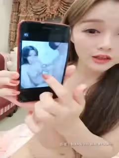經典極品美女【果兒-珊珊貓】，模特身材超高顏值，陰毛稀少鮑魚肥美粉嫩，嬌滴滴愛發嗲，極品尤物秀色可餐