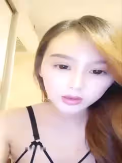 高顏值妹子私人玩物七七自慰第2部性感情趣裝按摩器震動道具JJ抽插呻吟很是誘惑喜歡不要錯過