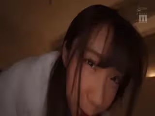 [4K]MIDV-322初めてのお泊りデート手を繋いで、キスして、笑って、その後、時を忘れて絡み合う濃密セックス三崎なな第04集