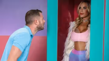 monique alexander hands off[N1C]
